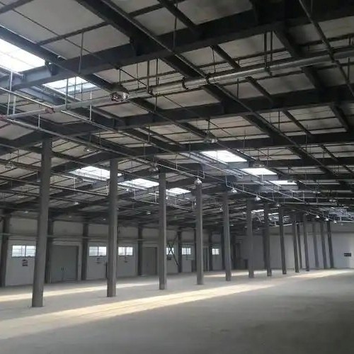 Care sunt avantajele construirii unei fabrici de structuri de oțel?