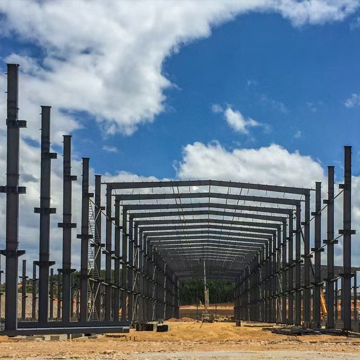De ce să alegeți o clădire din fabrică cu structură din oțel cu mai multe etaje pentru nevoile industriale moderne?