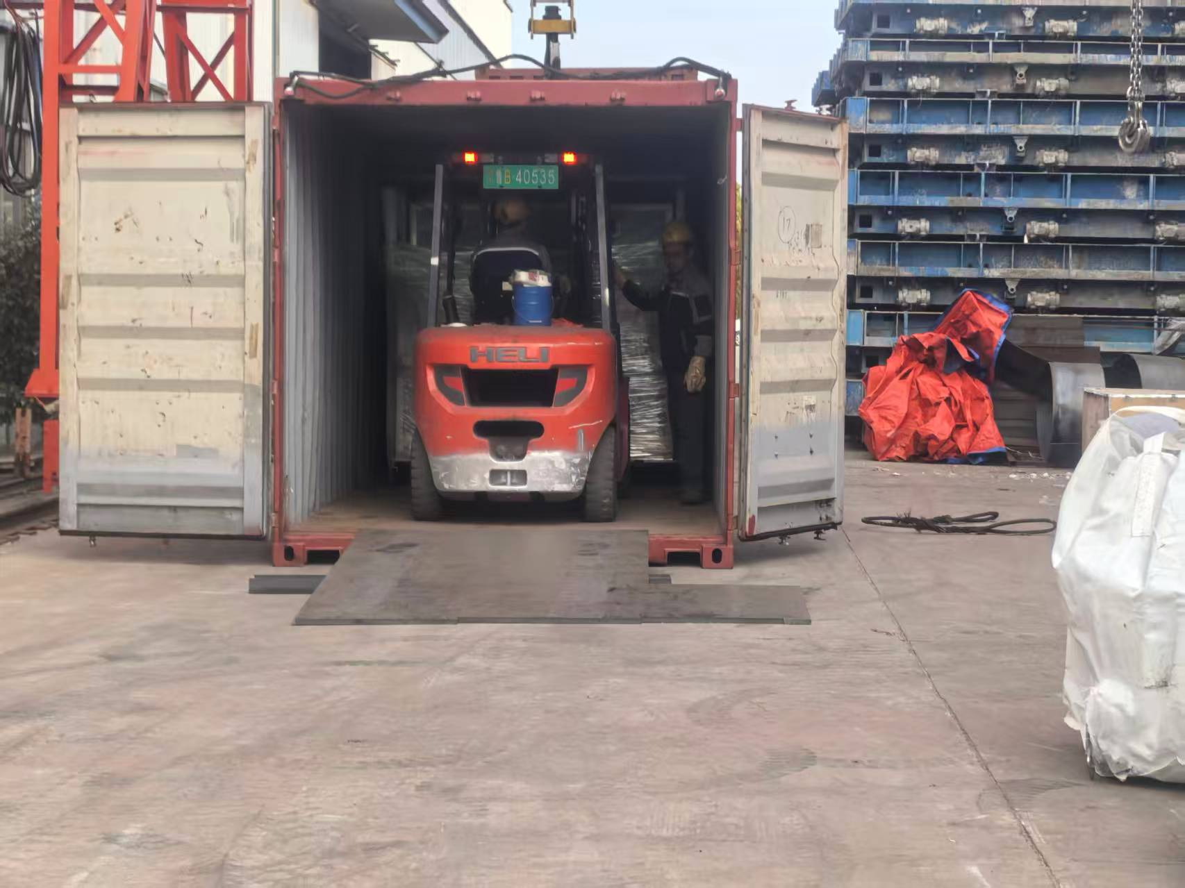 Știri despre exportul Liweiyuan Steel Structure de produse de sprijinire a structurilor de oțel în Chile