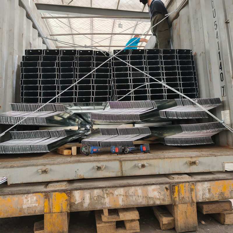 De ce sunt panele din oțel esențiale pentru proiectele moderne de construcții