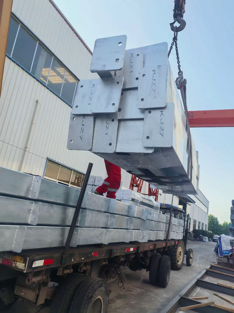 Pornește spre noi orizonturi! Structura de oțel Qingdao Liweiyuan livrează cu succes componente pentru proiectul de depozit logistic din Uruguay